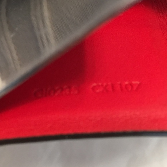 AUTHENTIC Louis Vuitton Kabuki mirror - Picture 5 of 7